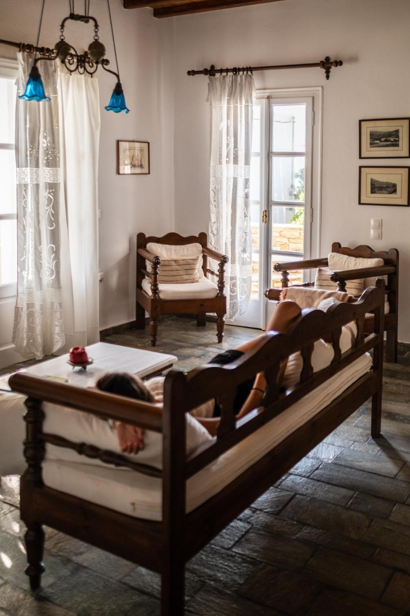 Romano Garden House - Land Tales Agios Romanos 외부 사진